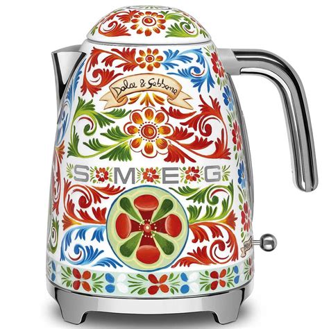 dolce and gabbana smeg kettle